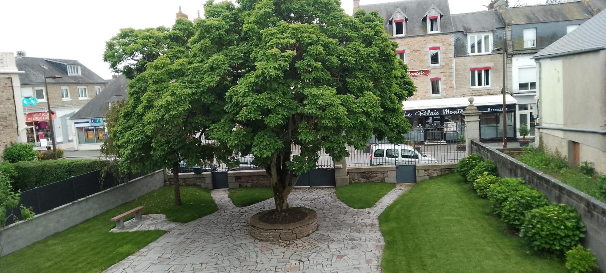 Le Beau Sejour Apartman Pontorson Kültér fotó